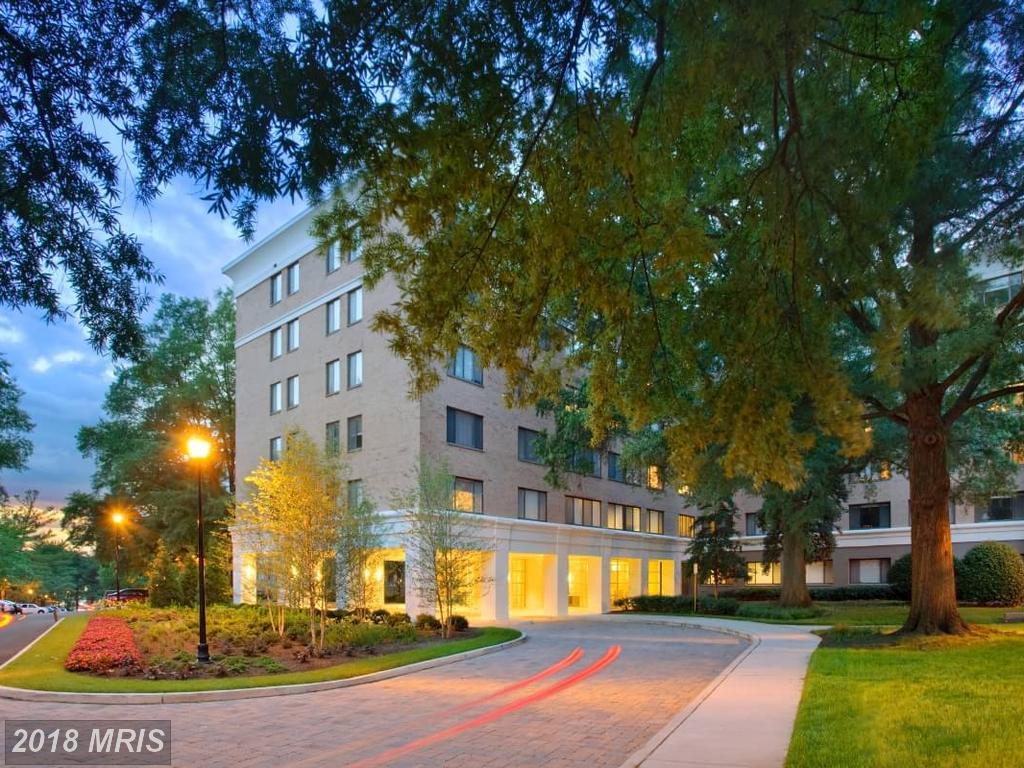 4301 Columbia Pike - Photo 1