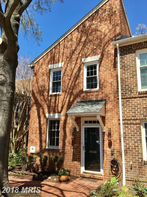 539 Tobacco Quay - Photo 1