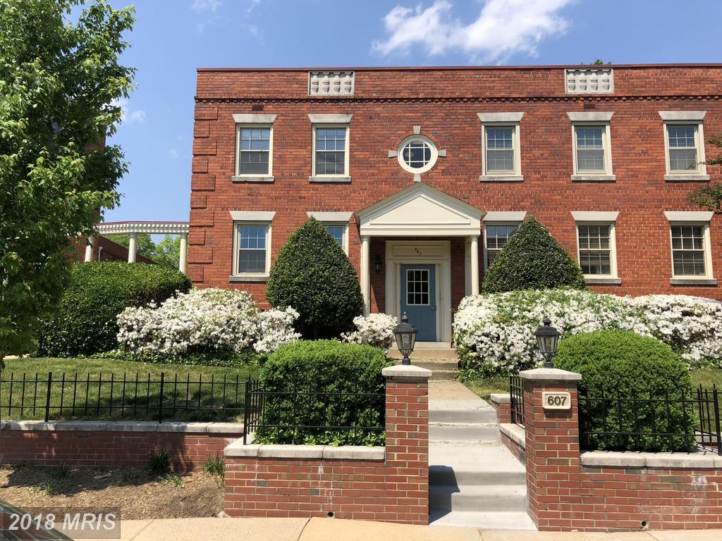 607 Bashford Lane - Photo 1