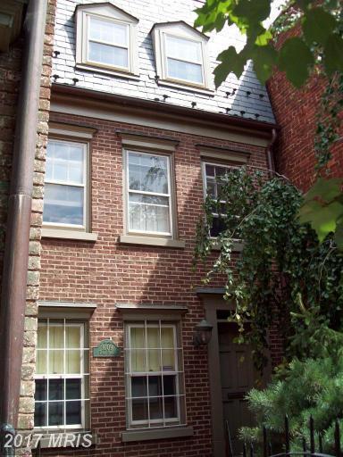 1009 Duke Street - Photo 1