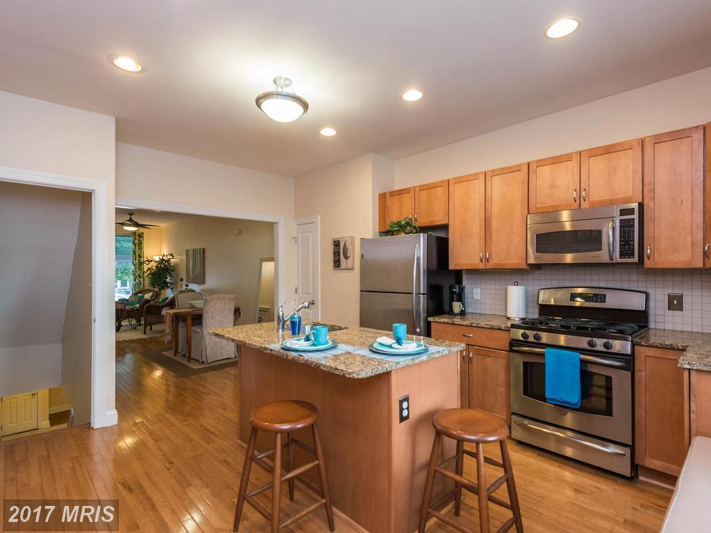 208 Linwood Avenue - Photo 1