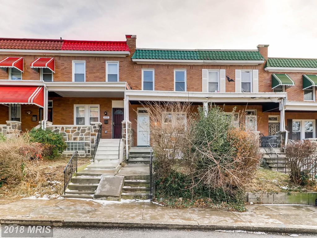 3231 Phelps Lane - Photo 1