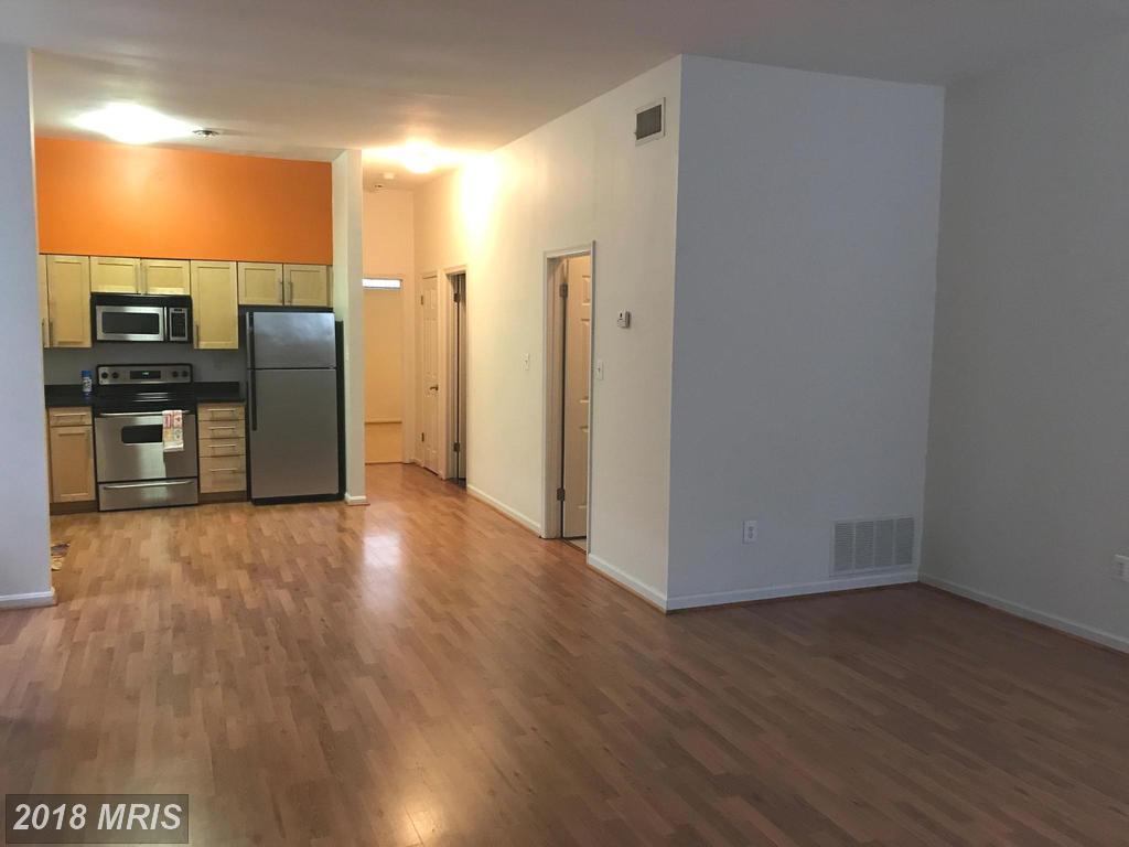 1019 Hunter Street - Photo 1