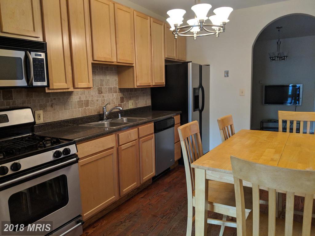 1029 Hanover Street - Photo 1