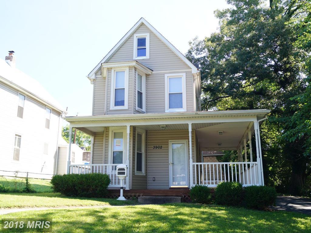 3902 Parkside Drive - Photo 1