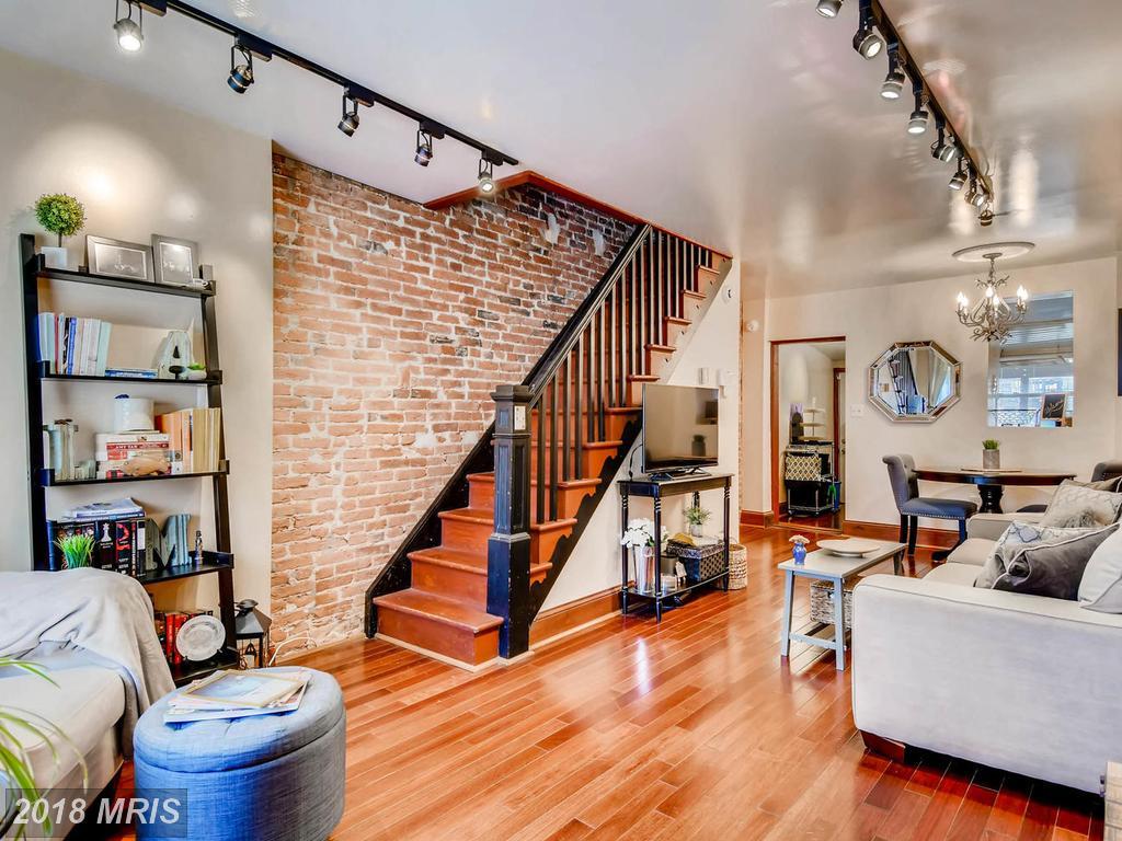 1008 Curley Street - Photo 1