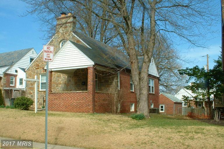 2906 Alden Road - Photo 1