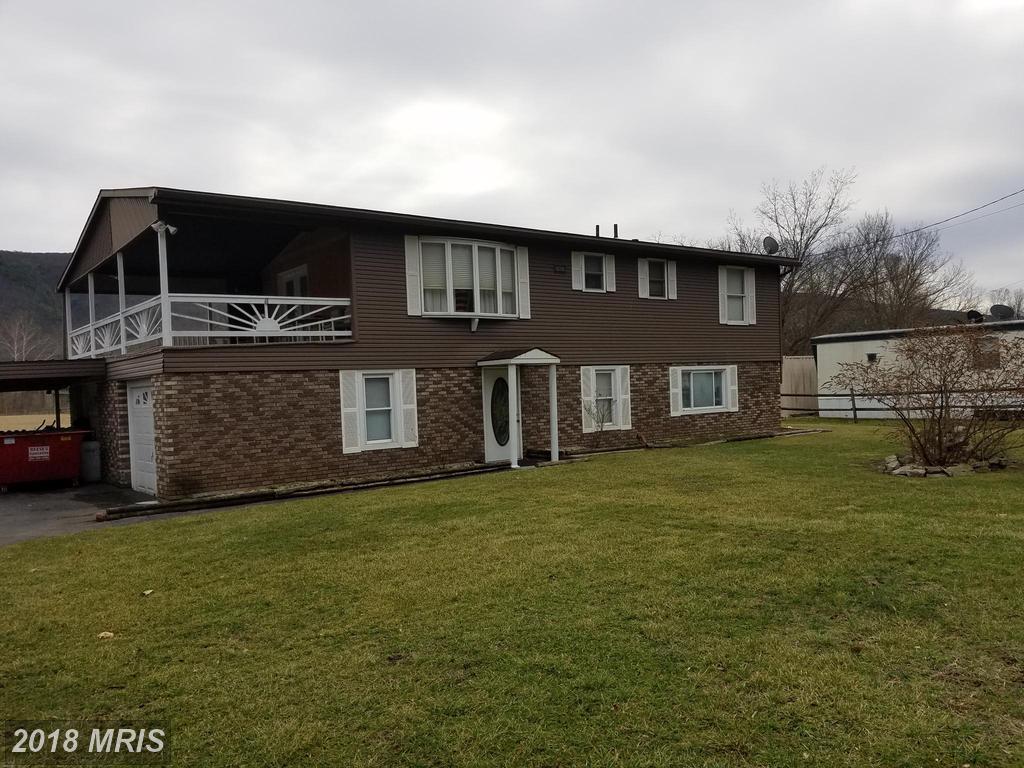 1274 Hyndman Road - Photo 1