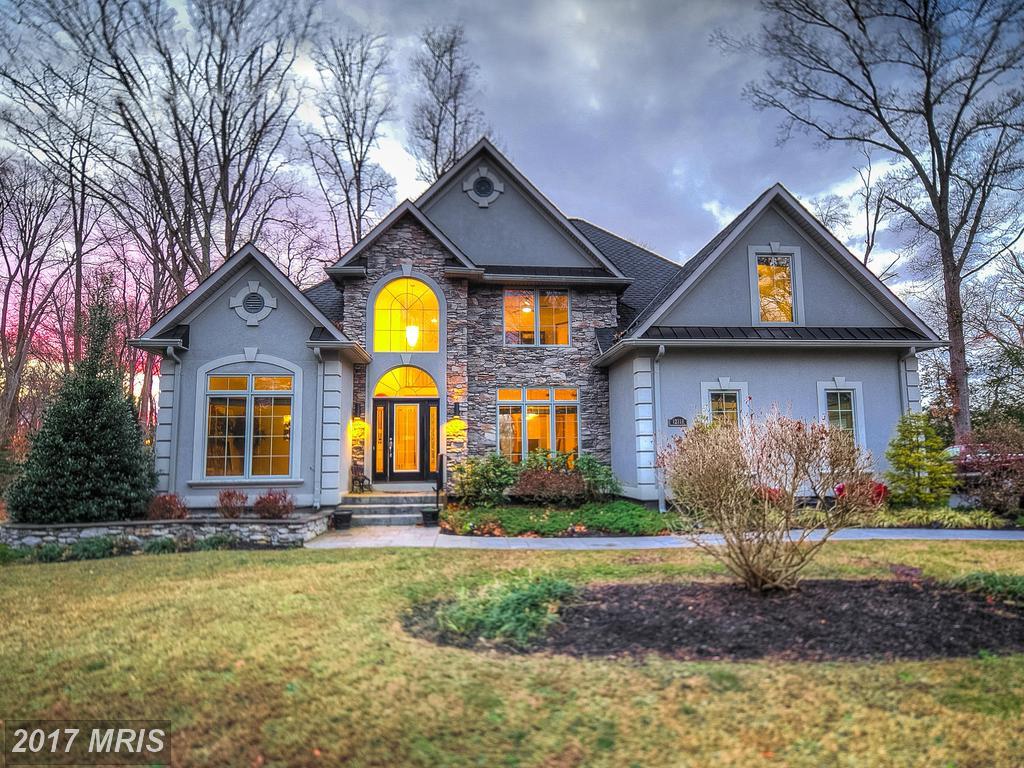 12116 Palisades Drive - Photo 1
