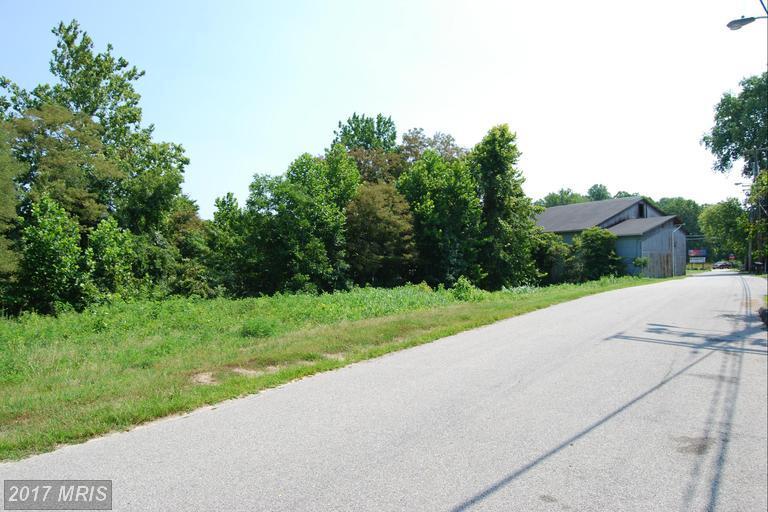 152 Thomas Avenue - Photo 1