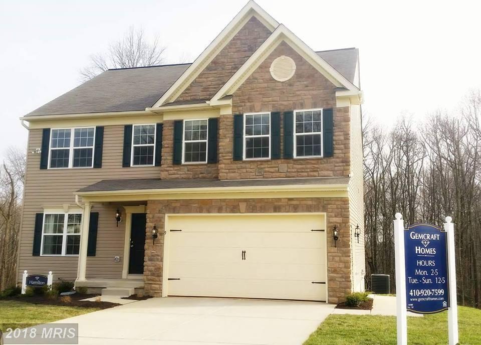 1007 Pine Cone Drive - Photo 1