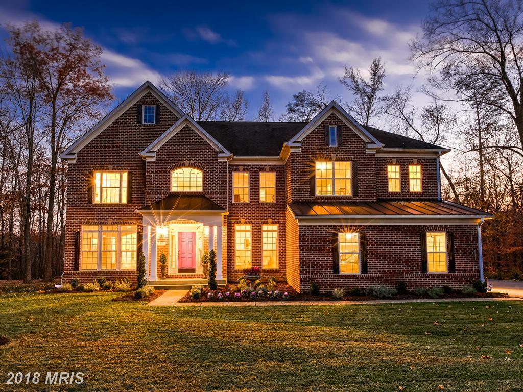 6300 Thetford Place - Photo 1