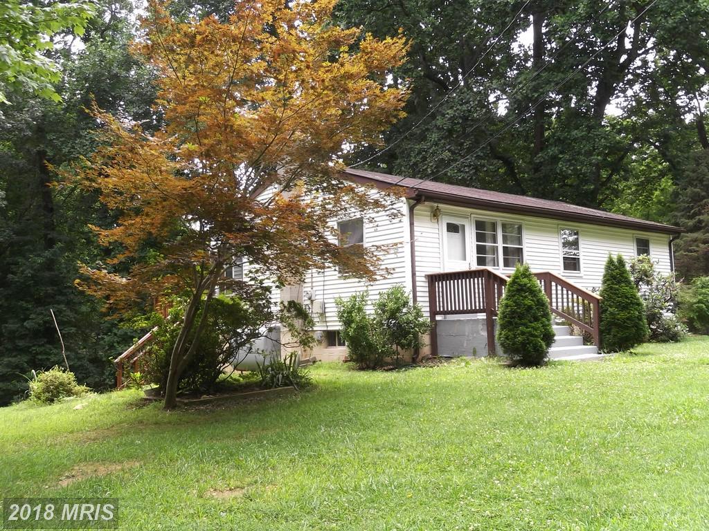 8005 Johns Place - Photo 1