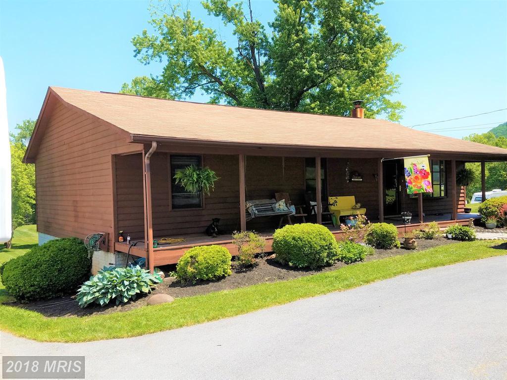 7193 Howellsville Road - Photo 1