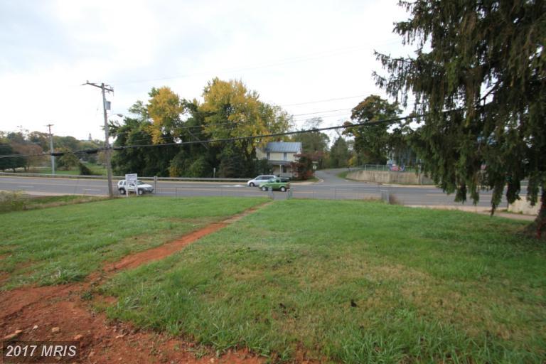 402 Sperryville Pike - Photo 1