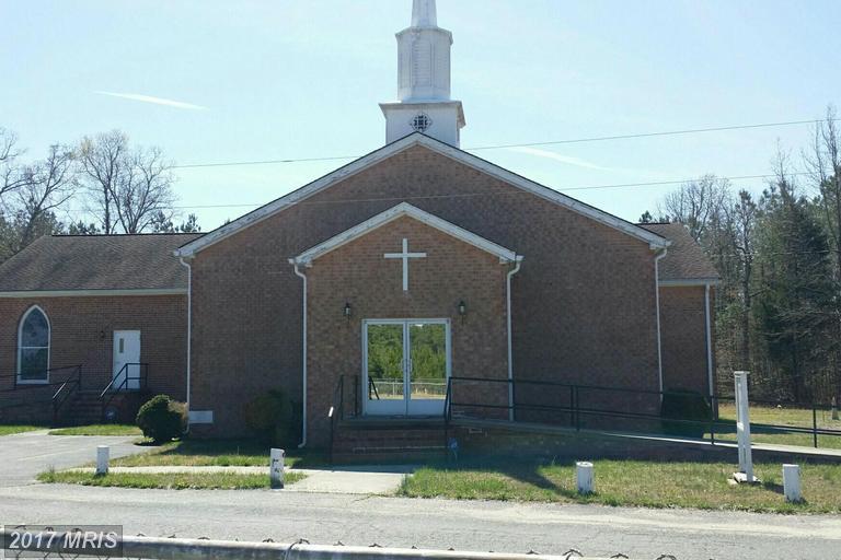 13121 Woodford Road - Photo 1
