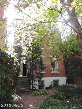 715 G Street - Photo 1