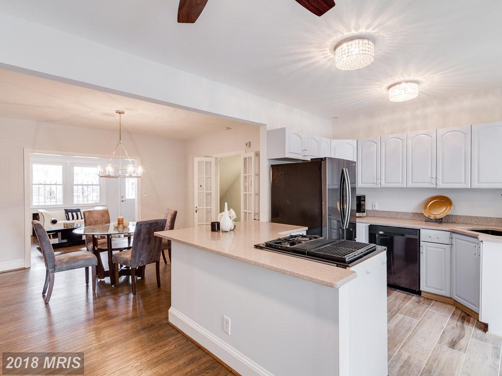 5214 4TH Street - Photo 1