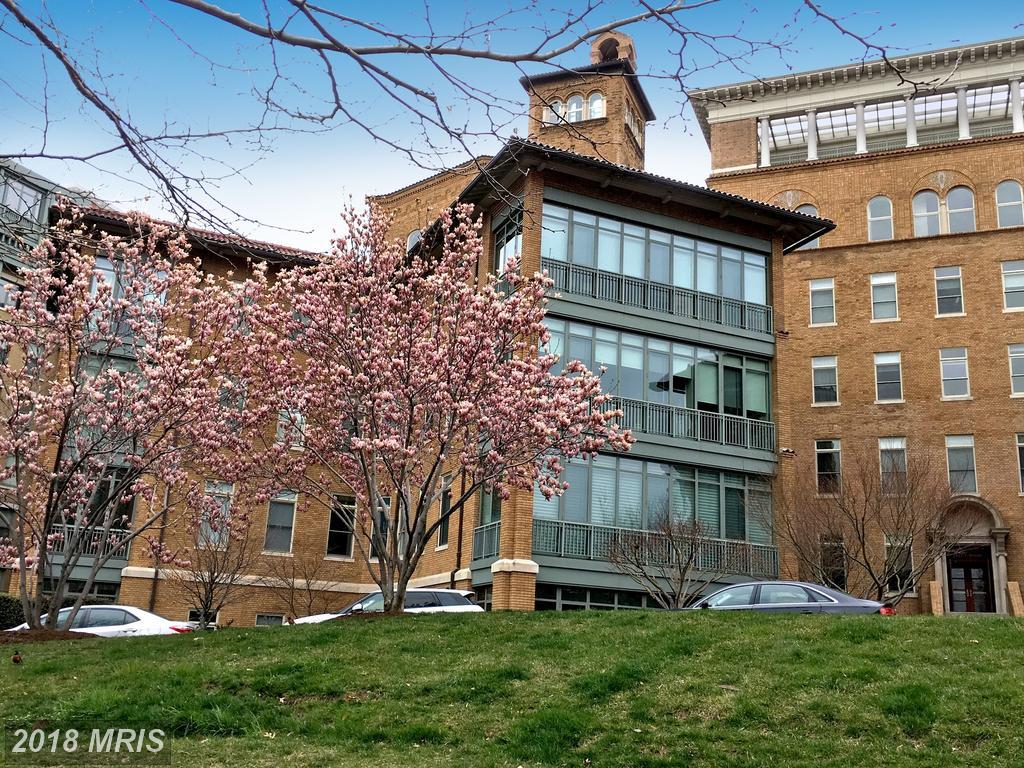 2425 L Street - Photo 1