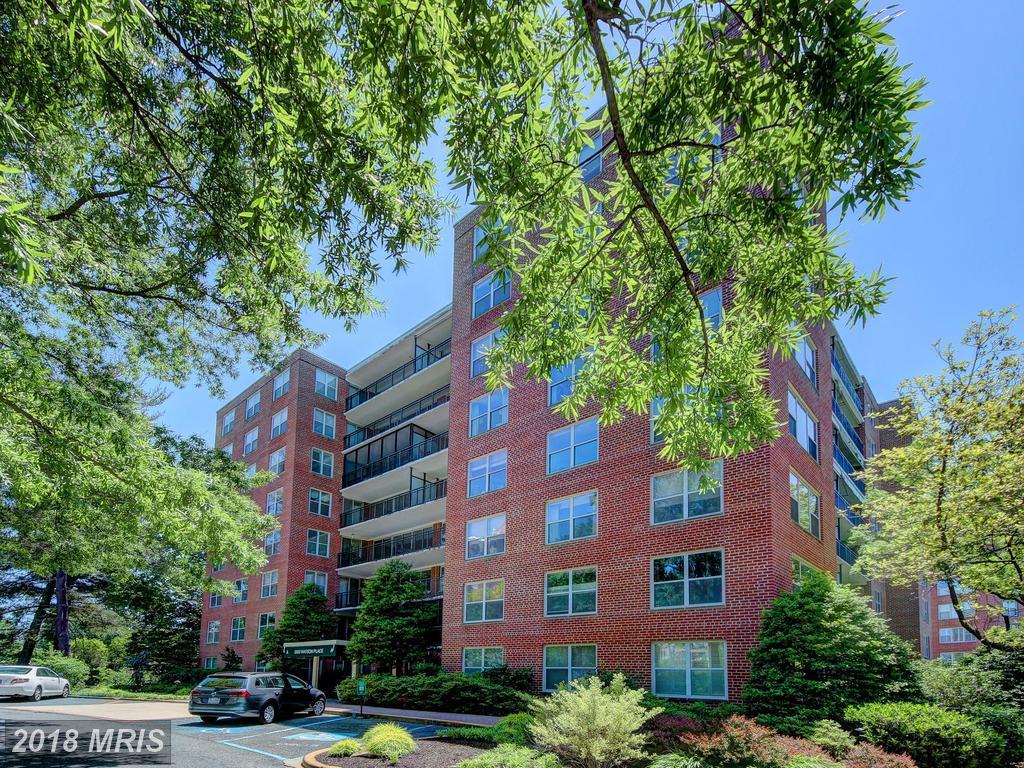 3900 Watson Place - Photo 1