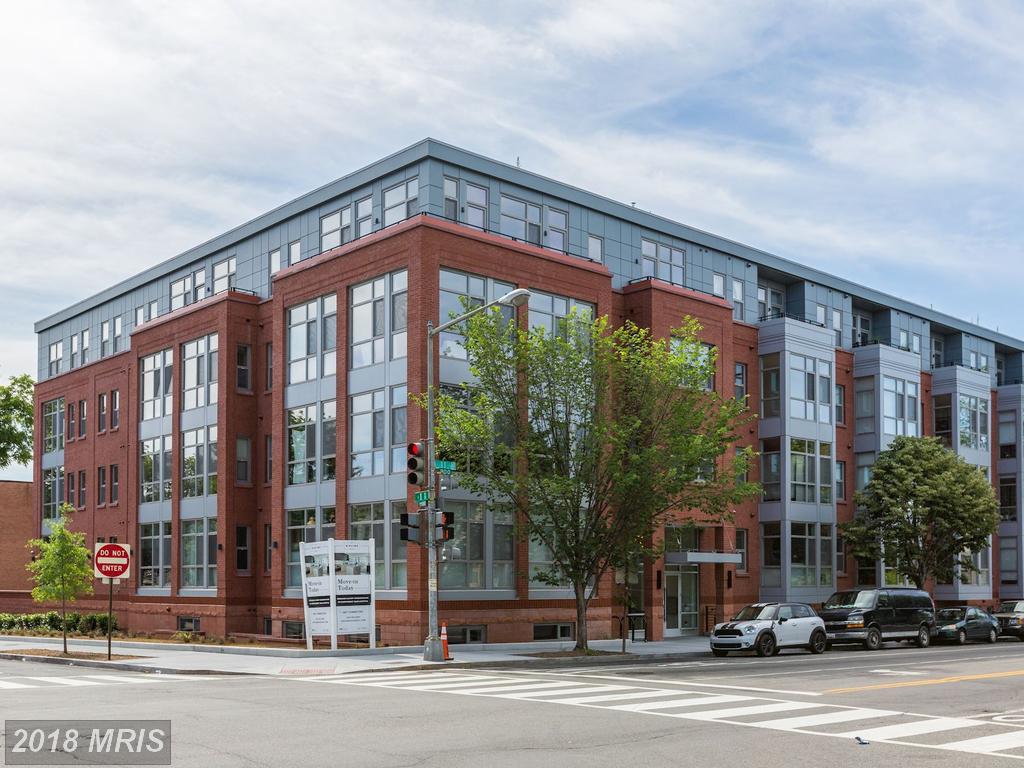 900 11TH Street - Photo 1