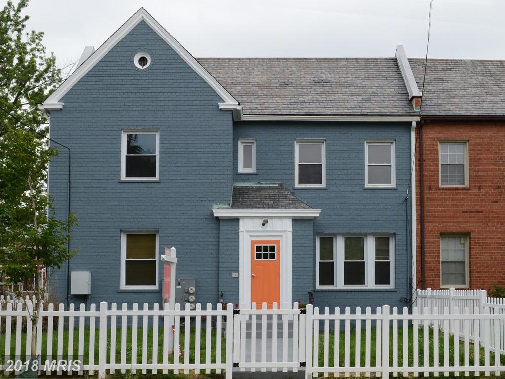 4037 9TH - Photo 1