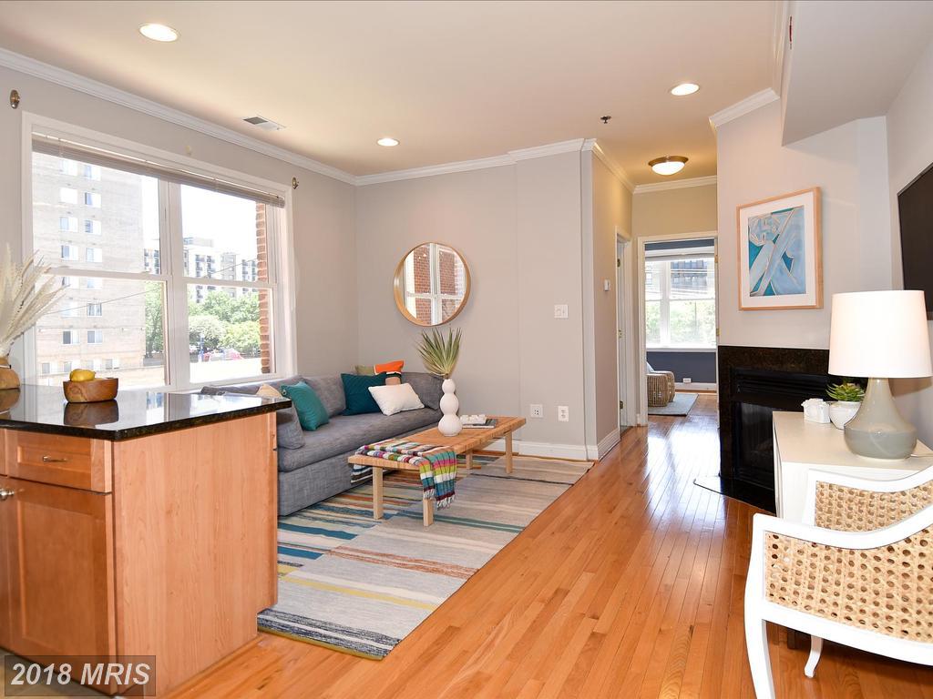 1438 Columbia Road - Photo 1