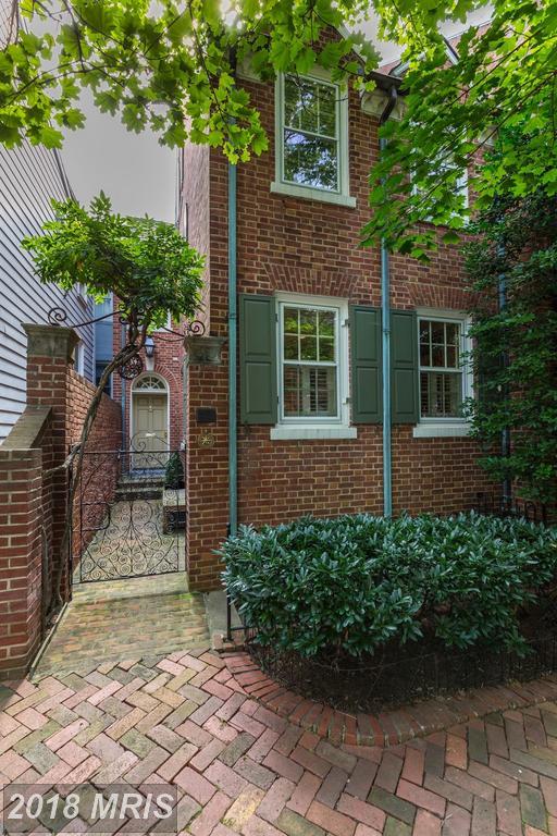 1621 34TH Street - Photo 1