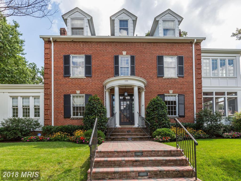 1400 Iris Street - Photo 1