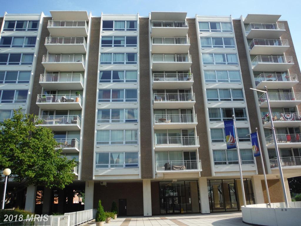 1425 4TH Street - Photo 1