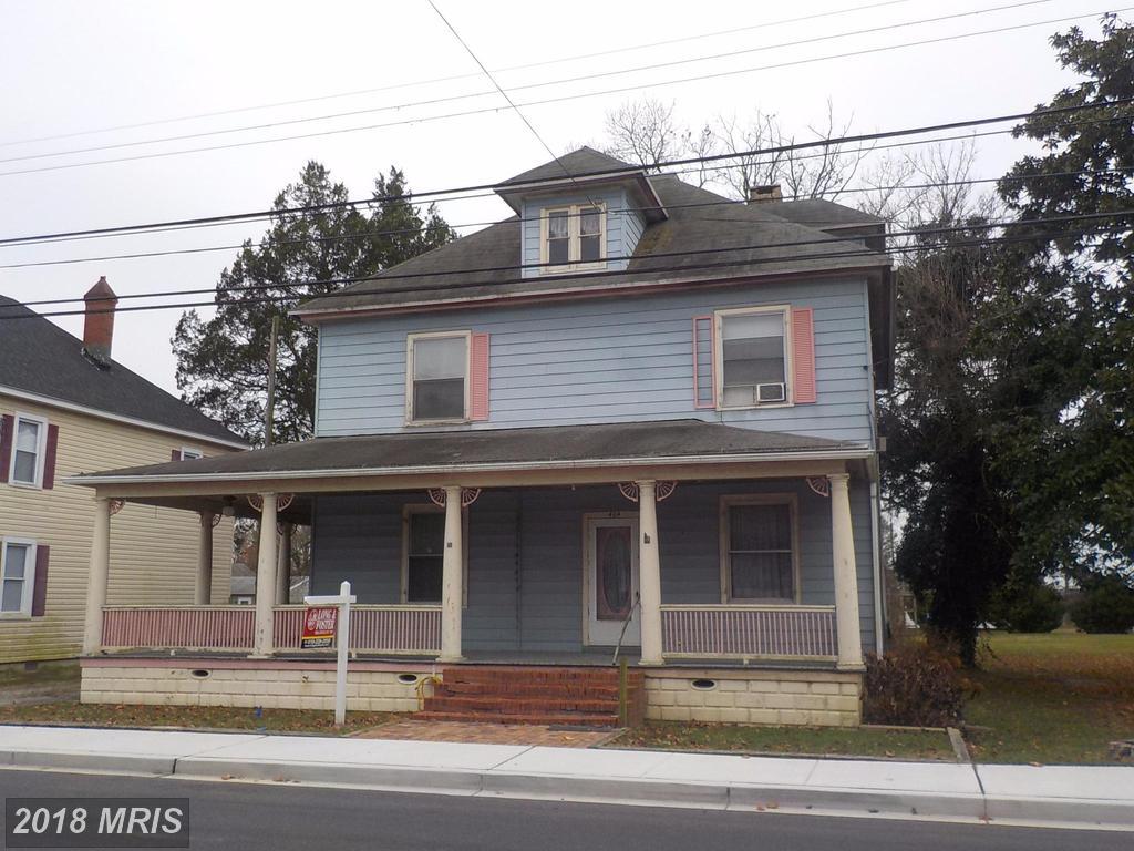 404 Academy Street - Photo 1