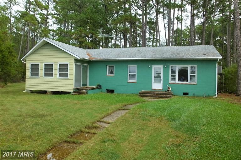 810 Seabreeze Road - Photo 1