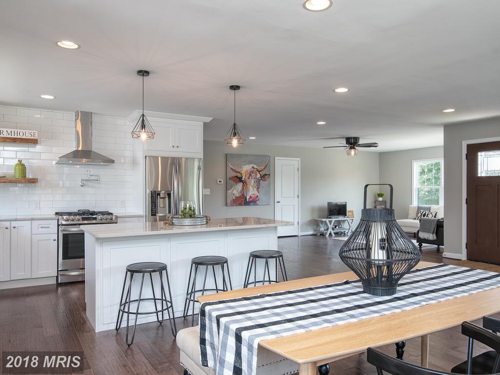 1209 Augustine Avenue - Photo 1
