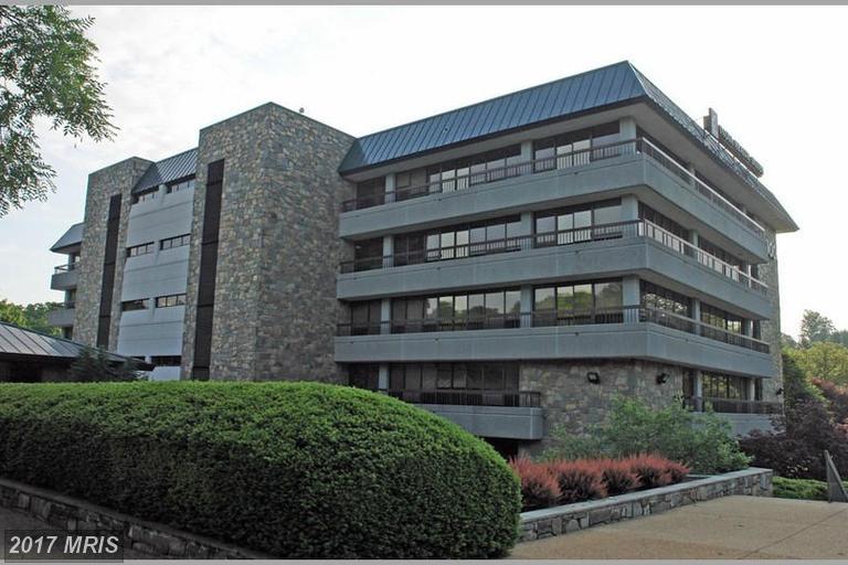9900 Main Street - Photo 1