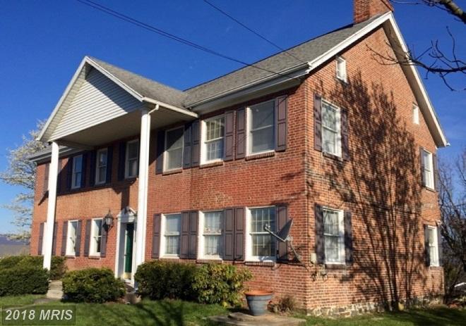 2553 Lincoln Way - Photo 1