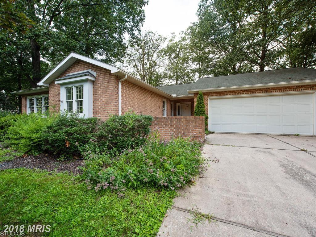 6123 Greenbriar Lane - Photo 1