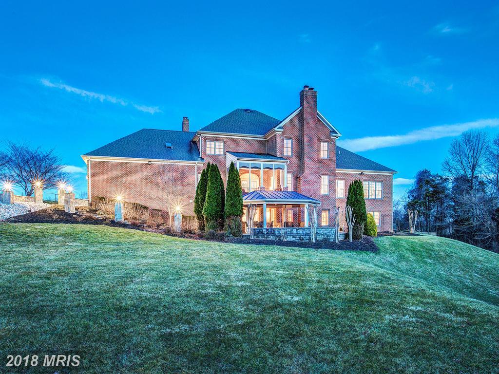 7949 Wellington Drive - Photo 1