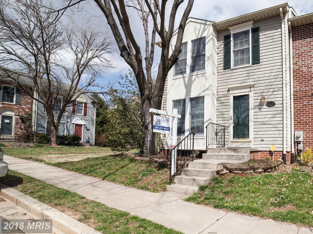 2411 Prentice Court - Photo 1