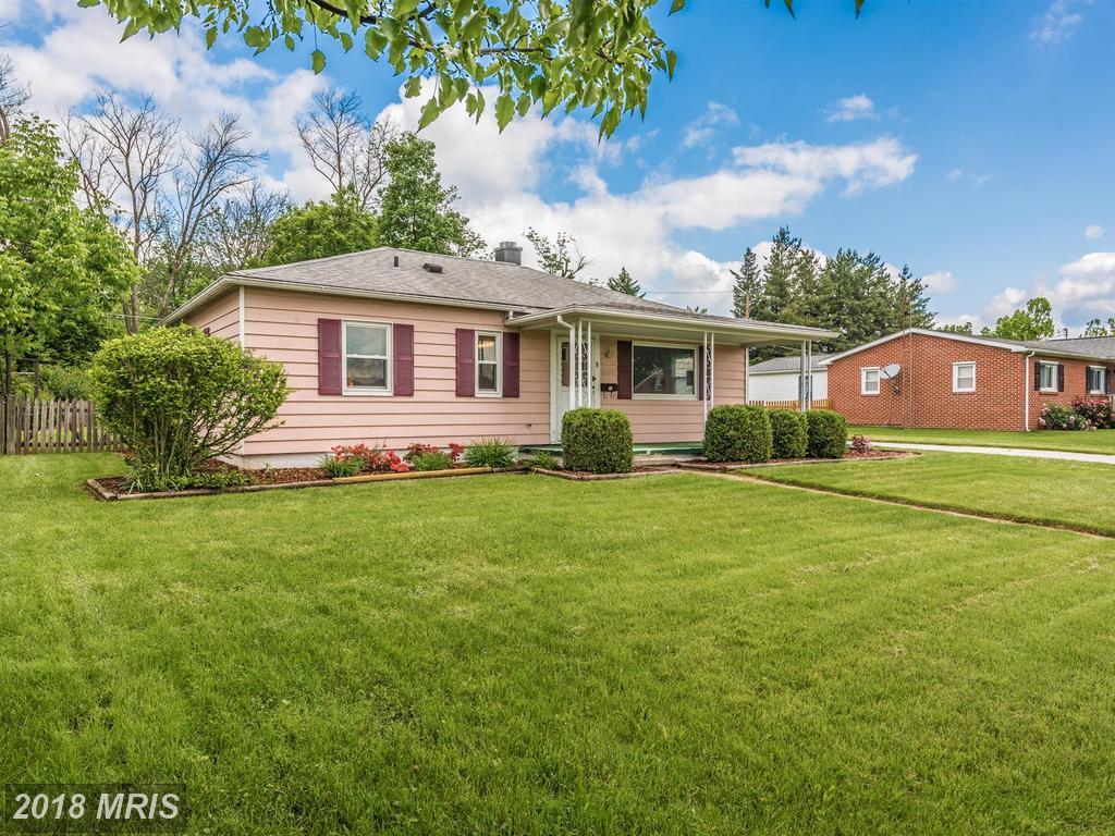 9 Clark Avenue - Photo 1