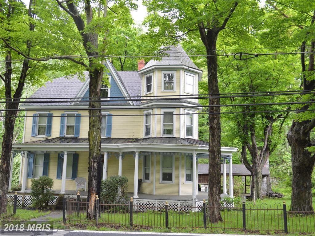 480 Main Street - Photo 1