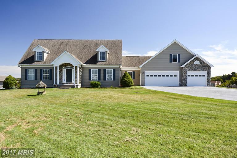 3755 Maplecrest Drive - Photo 1