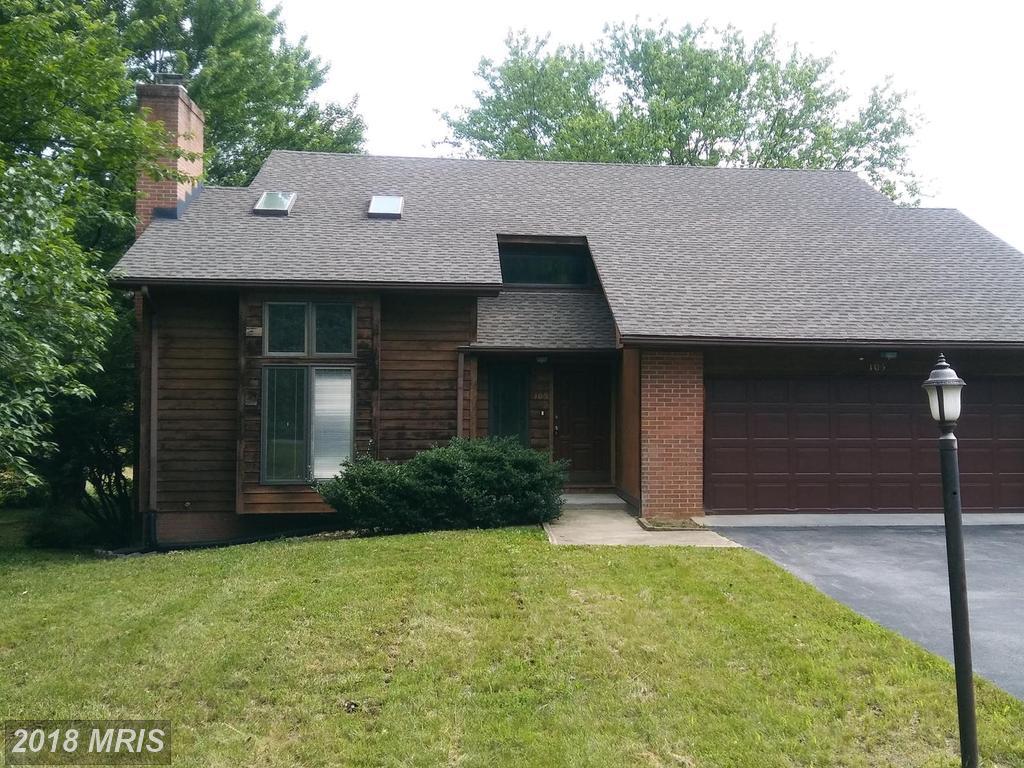 105 Masters Drive - Photo 1