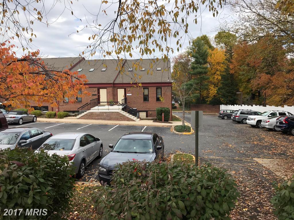 2567 Chain Bridge Road - Photo 1