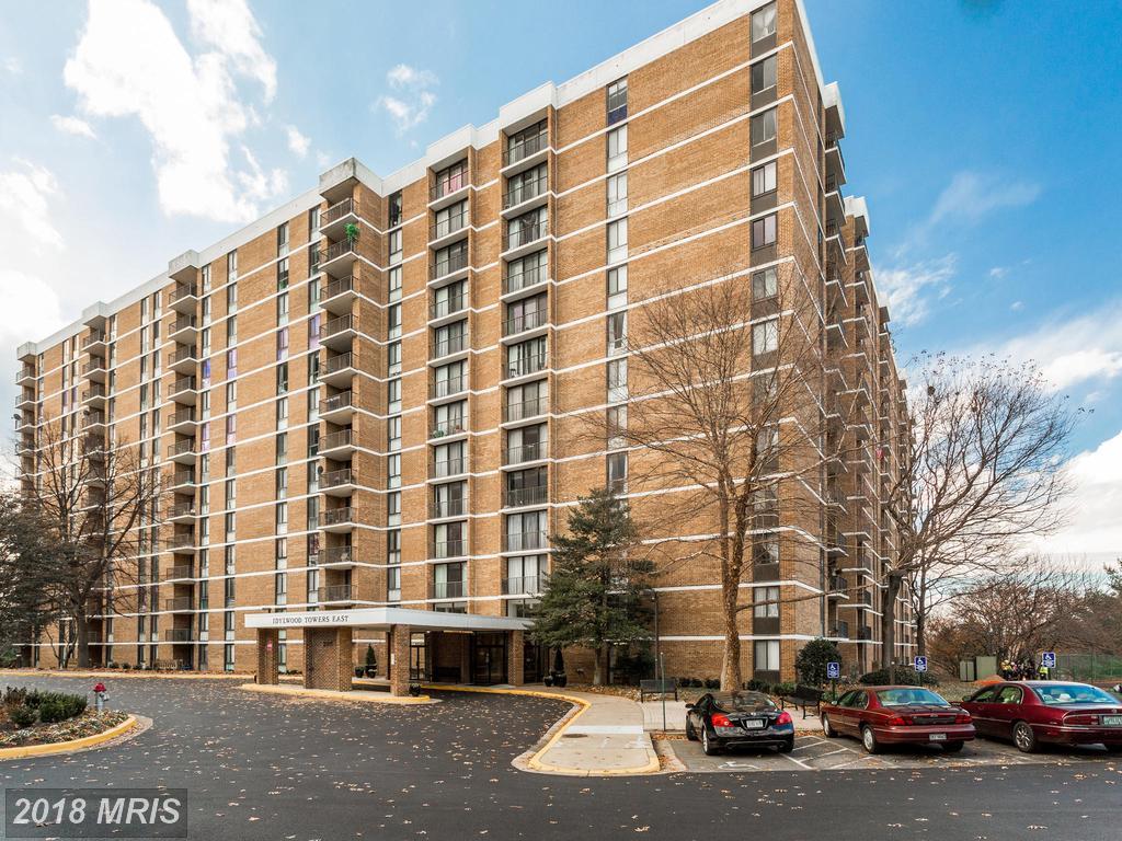 2311 Pimmit Drive - Photo 1