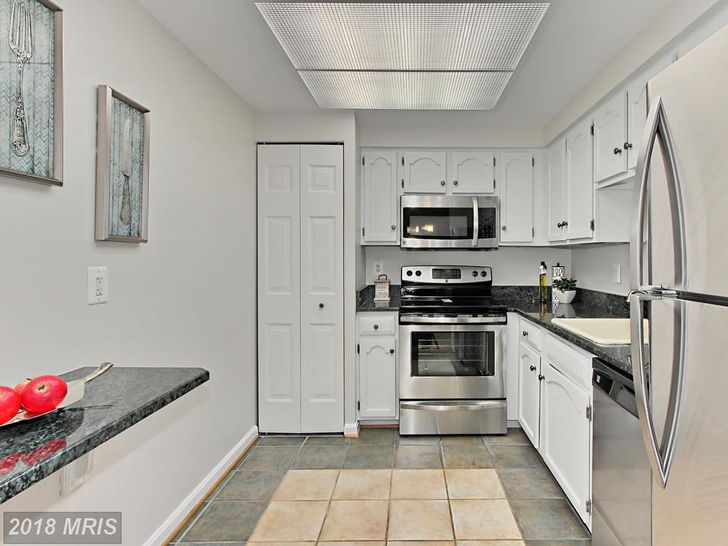 7621 Tremayne Place - Photo 1