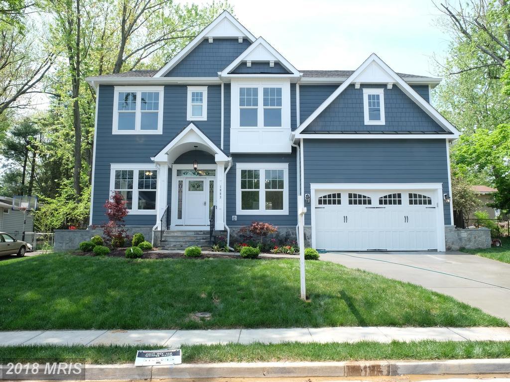 1003 Hillcrest Drive - Photo 1