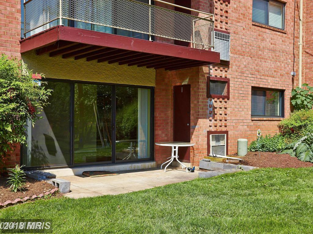 7320 Lee Highway - Photo 1
