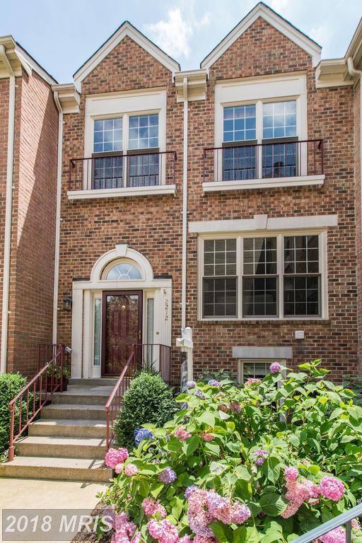 2212 Kings Garden Way - Photo 1