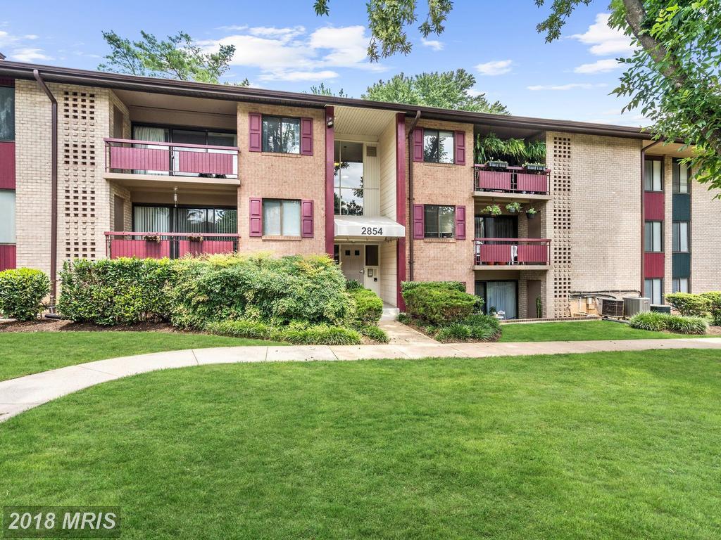2854 Dover Lane - Photo 1