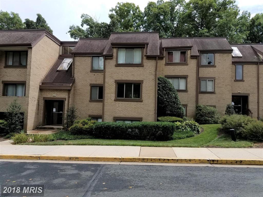 1641 Parkcrest Circle - Photo 1